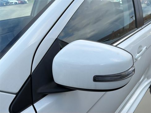 Used 2015 Mitsubishi Lancer Evolution MR image 13