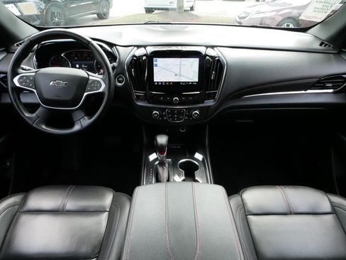 Used 2023 Chevrolet Traverse RS AWD/4WD image 10