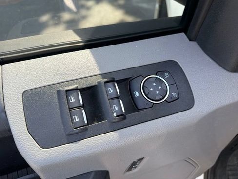 Used 2020 Ford F150 XL w/ Equipment Group 101A Mid AWD/4WD image 19