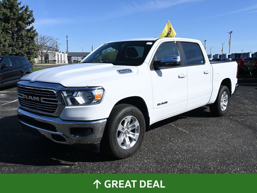 Used 2024 RAM 1500 Laramie AWD/4WD image 2