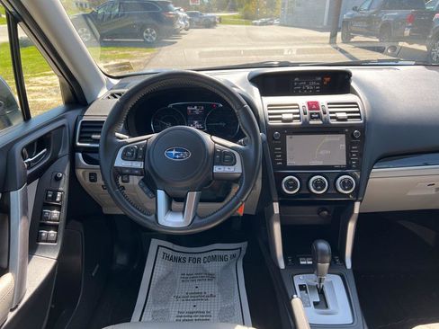 Used 2017 Subaru Forester 2.5i Limited image 7