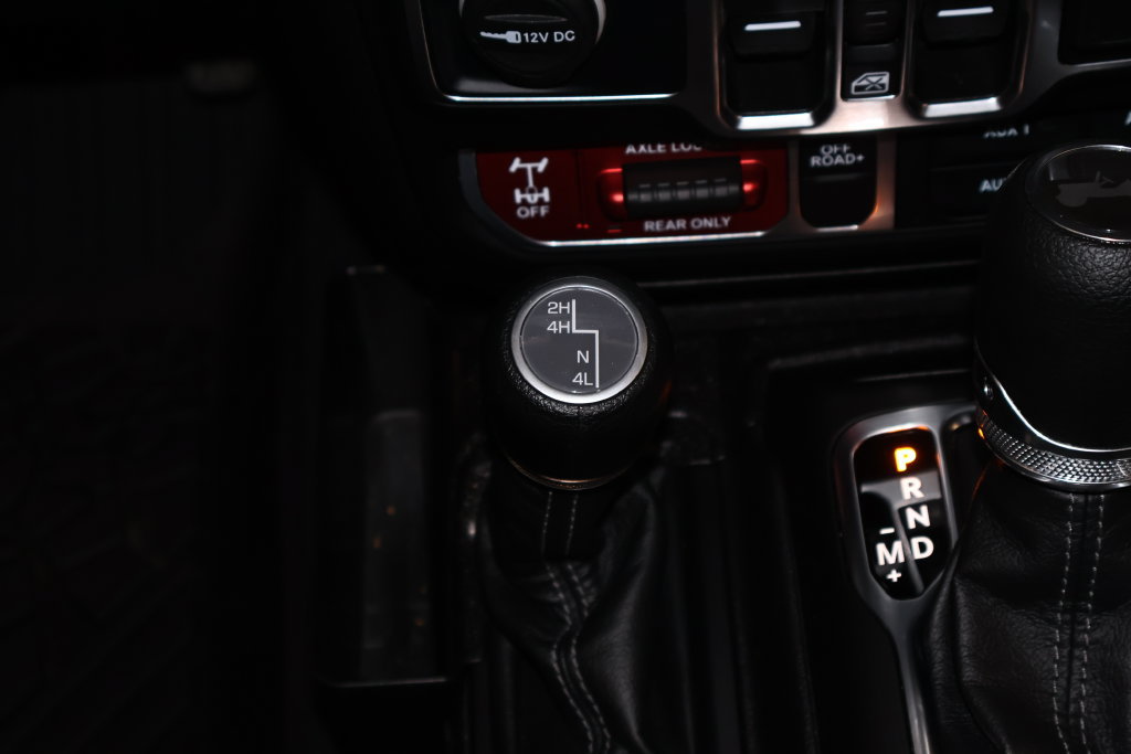 Used 2025 Jeep Wrangler Unlimited Sport AWD/4WD image 30