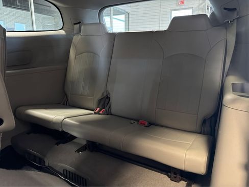 Used 2016 Buick Enclave Premium AWD/4WD image 31