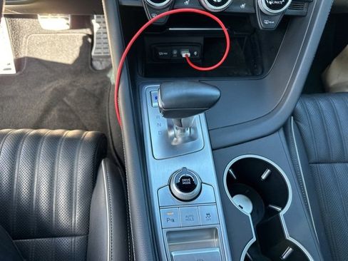 Used 2019 Genesis G70 3.3T Advanced w/ Elite Package image 21