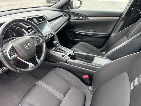 Used 2020 Honda Civic Sport image 16