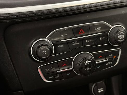 Used 2019 Dodge Charger GT w/ Plus Group RWD image 39
