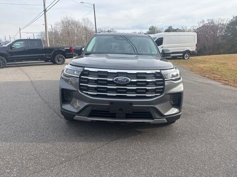 New 2026 Ford Explorer Active image 8