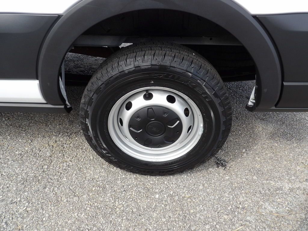Used 2016 Ford Transit 250 148 Medium Roof RWD image 46