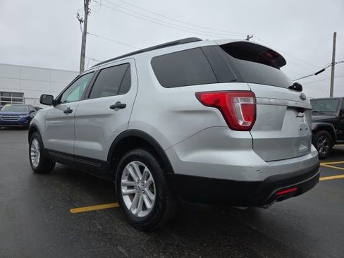 Used 2017 Ford Explorer 4WD image 5
