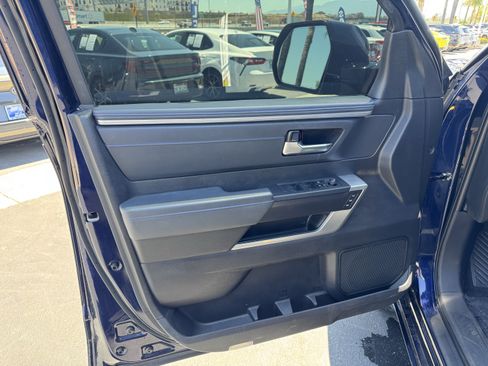 Used 2023 Toyota Tundra Platinum AWD/4WD image 13