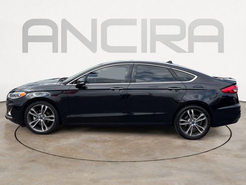 Used 2019 Ford Fusion Titanium image 7