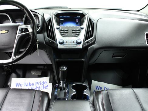 Used 2017 Chevrolet Equinox Premier w/ True North Edition image 18