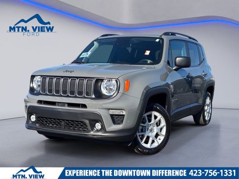 Used 2022 Jeep Renegade Latitude w/ Convenience Group image 1