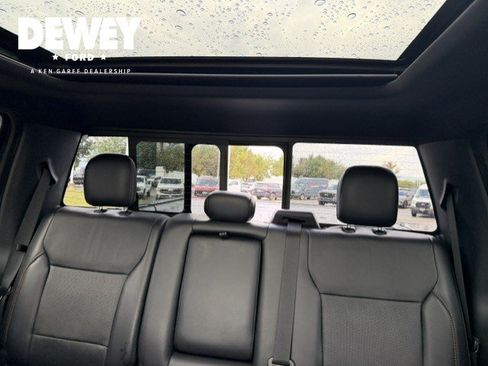 Used 2021 Ford F150 Lariat AWD/4WD image 21