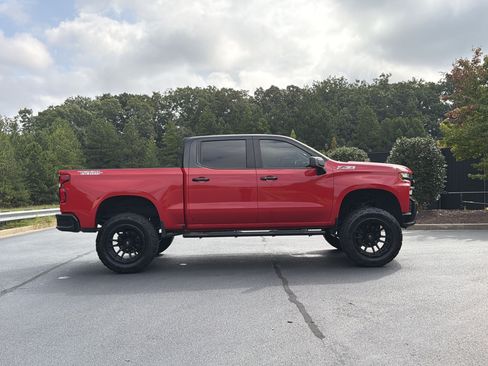 Used 2022 Chevrolet Silverado 1500 LT Trail Boss w/ Bed Protection Package AWD/4WD image 5