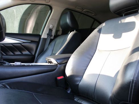 Used 2022 INFINITI Q50 Luxe w/ Cargo Package image 23