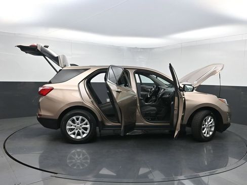Used 2018 Chevrolet Equinox LT AWD/4WD image 31