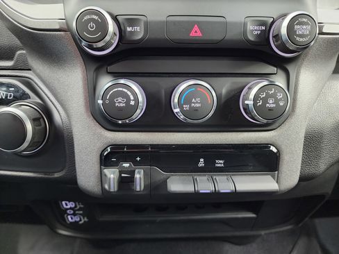 Used 2024 RAM 2500 Tradesman w/ Protection Group image 15