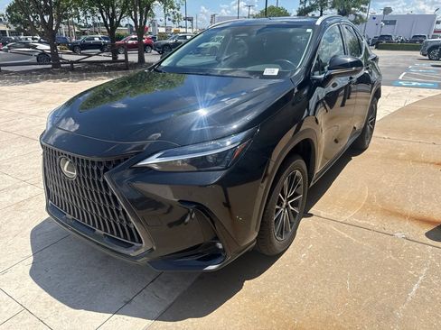 Certified 2025 Lexus NX 250 FWD w/ Towing Package (2000 Lbs) image 1
