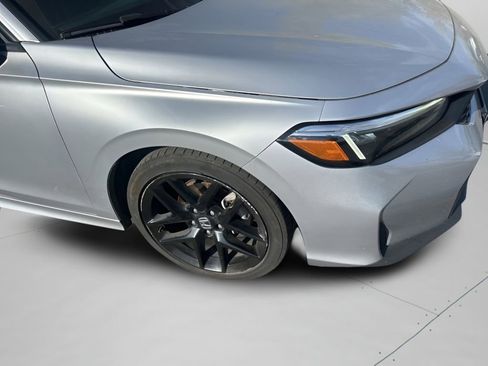 Used 2025 Honda Civic Sport image 12