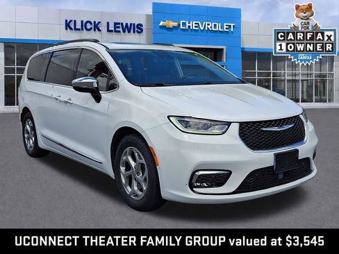 Used 2023 Chrysler Pacifica Limited w/ Uconnect Theater Family Group FWD image 1