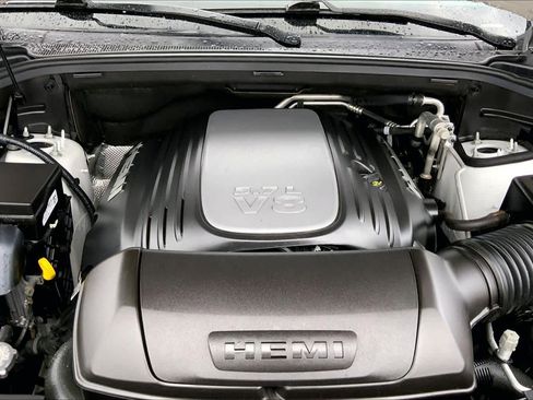 Used 2022 Dodge Durango R/T RWD image 31