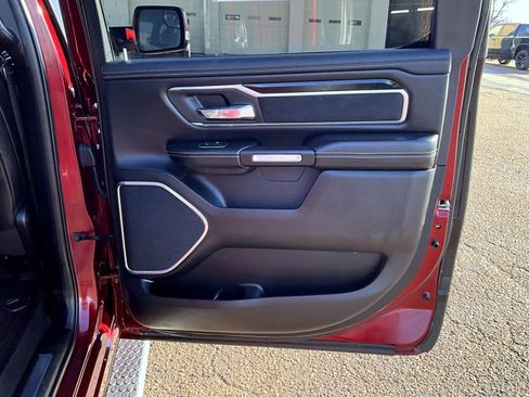 Used 2019 RAM 1500 Laramie image 19