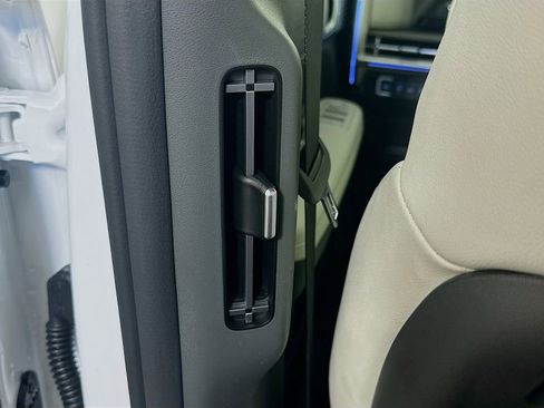 New 2026 Hyundai Santa Fe Limited image 18