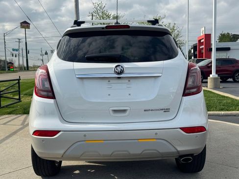 Used 2020 Buick Encore Essence w/ Experience Buick Package image 6