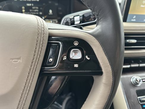 Used 2022 Lincoln Aviator Reserve w/ Equipment Group 201A image 20