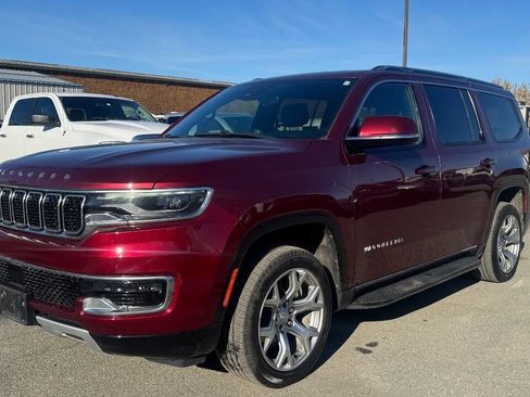 Used 2022 Jeep Wagoneer Series II image 1