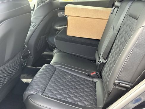 Used 2024 Genesis GV70 3.5T Sport w/ Sport Advanced Package image 18