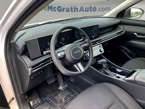 Used 2025 Hyundai Tucson SEL AWD/4WD image 16