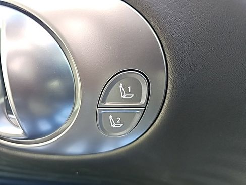 New 2026 Hyundai Ioniq 9 Limited image 11