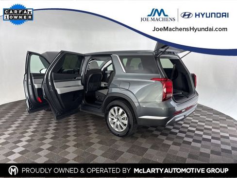 Used 2024 Hyundai Palisade SE image 19