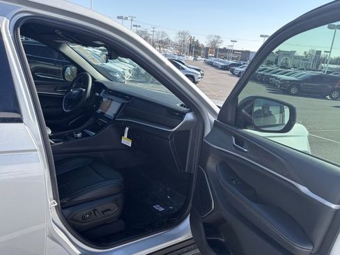 New 2026 Jeep Grand Cherokee Limited image 49