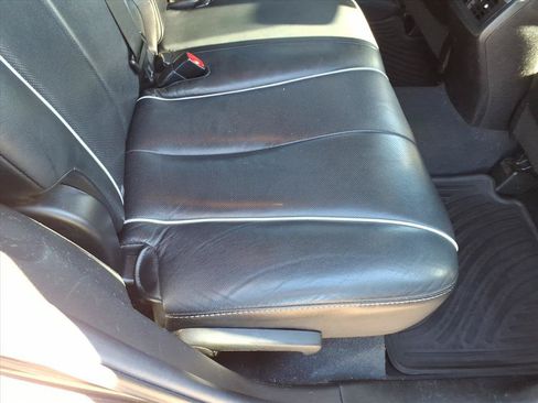 Used 2013 Toyota Venza Limited AWD/4WD image 20
