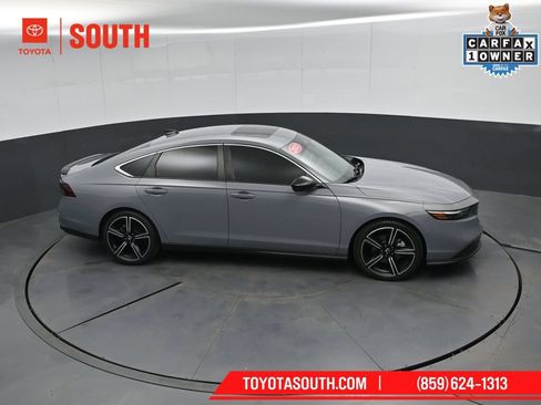 Used 2023 Honda Accord Sport image 49