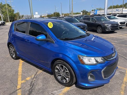 Used 2017 Chevrolet Sonic LT w/ Fun and Sun Package image 3