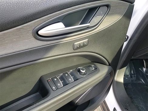 Used 2022 Alfa Romeo Stelvio Ti w/ Active Assist Plus Package image 10