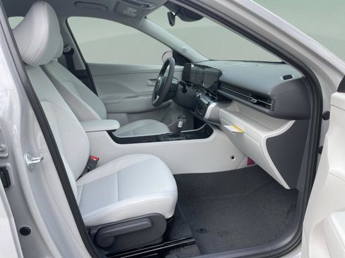 New 2026 Hyundai Kona SEL Sport FWD image 9