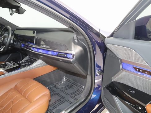 Used 2023 BMW 760i xDrive image 58