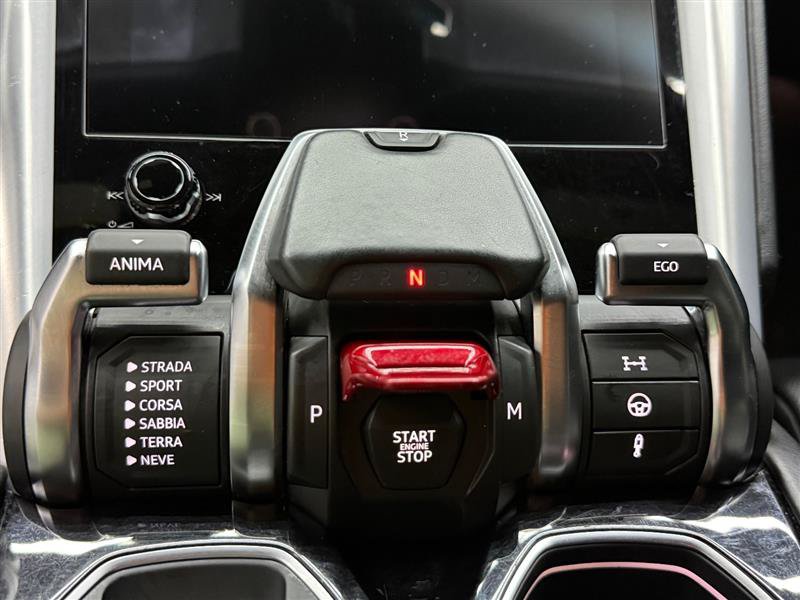 Used 2019 Lamborghini Urus AWD/4WD image 15