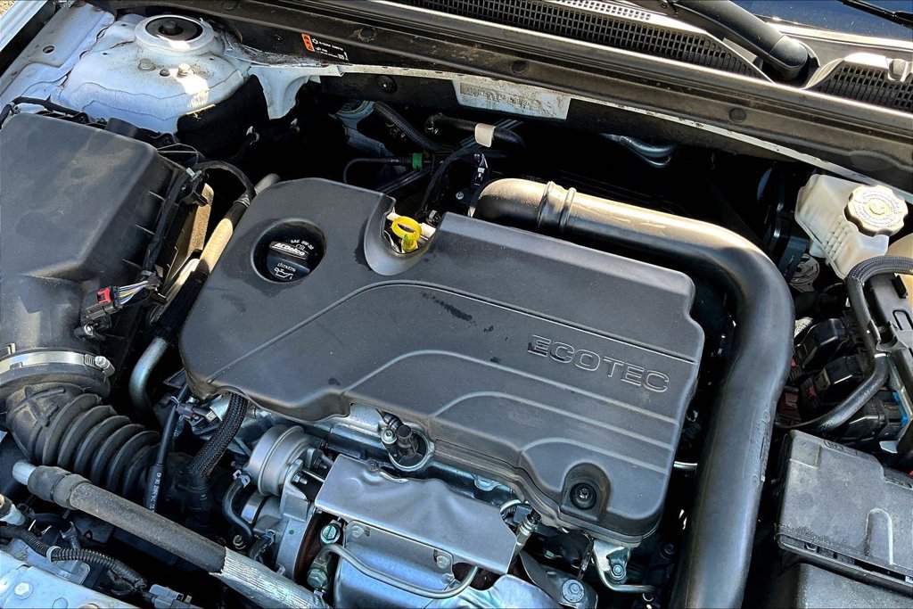 Used 2025 Chevrolet Malibu LT FWD image 31
