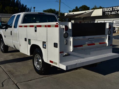 Used 2016 Ford F250 XL w/ Power Equipment Group image 5