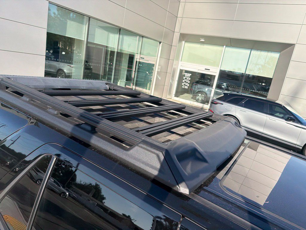 Used 2025 Toyota 4Runner Platinum AWD/4WD image 6