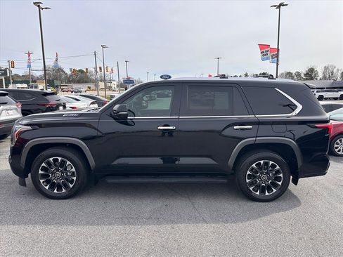 Used 2024 Toyota Sequoia Limited image 6