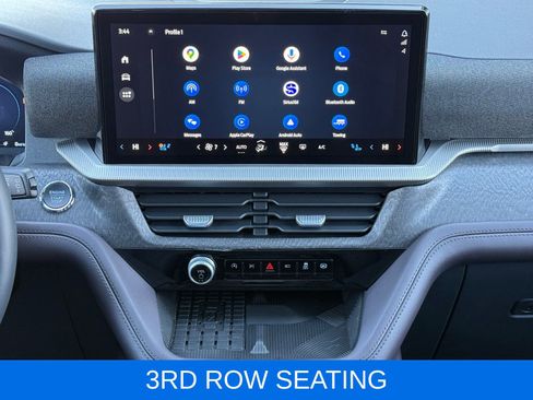 Used 2025 Ford Explorer Platinum w/ LUX Leather Package image 27