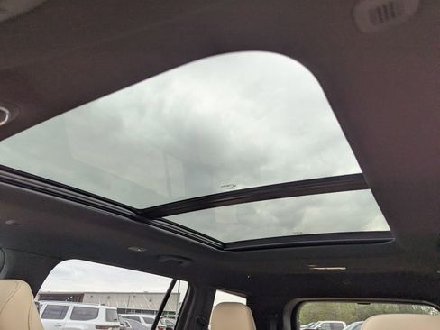 New 2026 Jeep Grand Cherokee L Limited image 11