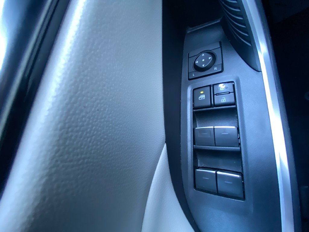 Used 2023 Toyota RAV4 XLE w/ Convenience Package AWD/4WD image 17